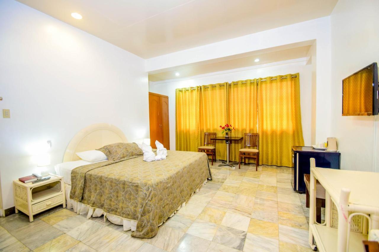 Kalibo Hotel 外观 照片
